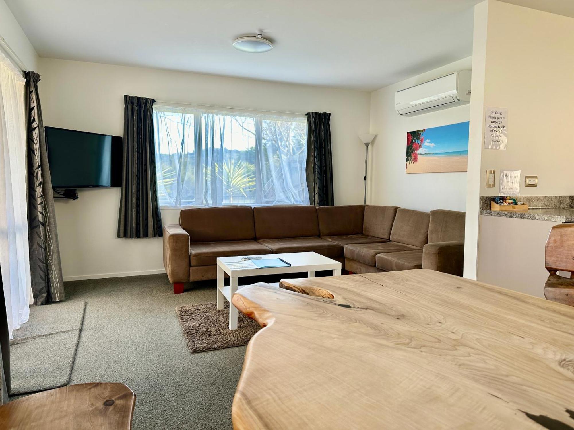 The Olive Motel Coromandel Exterior foto